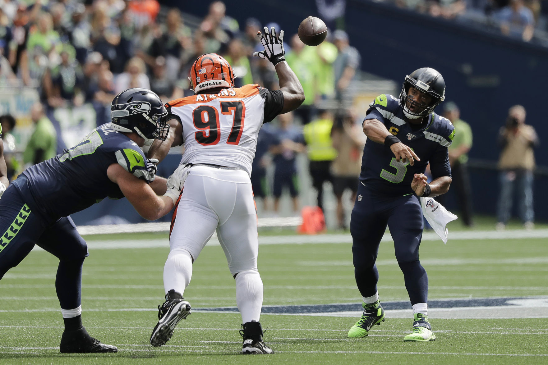 Russell Wilson - Bengals Seahawks